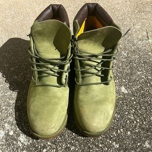 Timberland Boots suede olive green men’s size 7